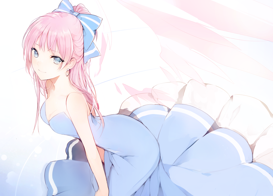 1girl arm_support bare_shoulders blue_bow bow breasts cleavage closed_mouth collarbone earrings female gradient gradient_background grey_eyes hair_bow jewelry long_hair looking_at_viewer lp_(hamasa00) original pink_hair ponytail smile solo wings