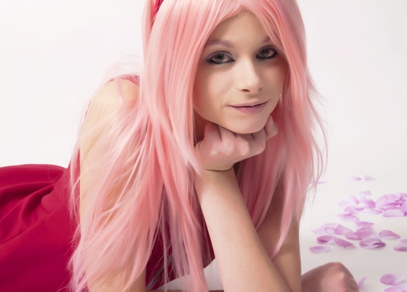 1girl cosplay haruno_sakura naruto photo pink_hair smile solo