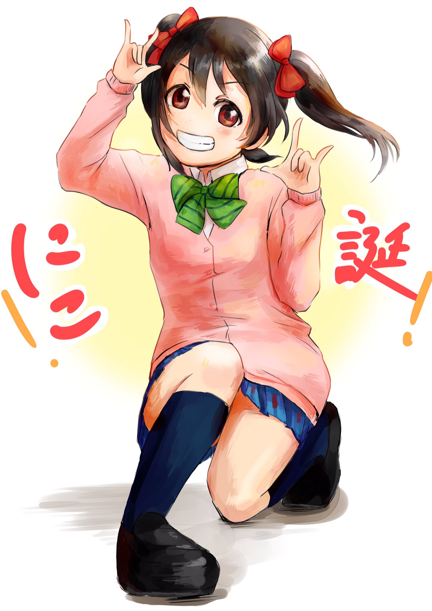 black_hair long_hair red_eyes smile yazawa_nico