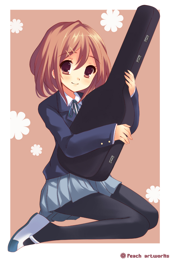 1girl brown_eyes brown_hair female full_body hair_ornament hairclip hirasawa_yui instrument_case k-on! pantyhose pcmaniac88 school_uniform shoes skirt smile solo uwabaki