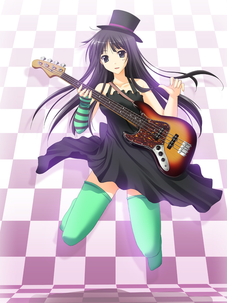 1girl akiyama_mio arm_warmers bare_shoulders bass_guitar black_eyes black_hair checkered don't_say_"lazy" dress female full_body guitar hat highres instrument k-on! long_hair solo takepon thigh-highs top_hat