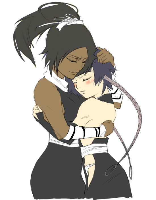 2girls back bare_back black_hair bleach blue_hair blush closed_eyes dark_skin gloves hand_on_another's_head hand_on_head hug multiple_girls ponytail shihouin_yoruichi sui-feng twintails yuri
