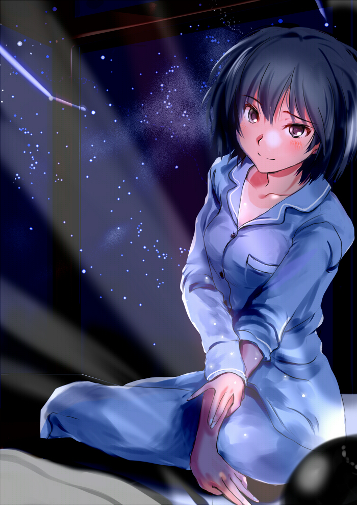 1girl amagami black_hair blush brown_eyes dark light_smile murasaki_iro nanasaki_ai night night_sky pajamas short_hair sitting sky solo