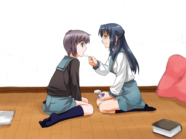2girls asakura_ryouko feeding footwear half_updo kneehighs multiple_girls nagato_yuki school_uniform serafuku socks suzumiya_haruhi_no_yuuutsu umekichi
