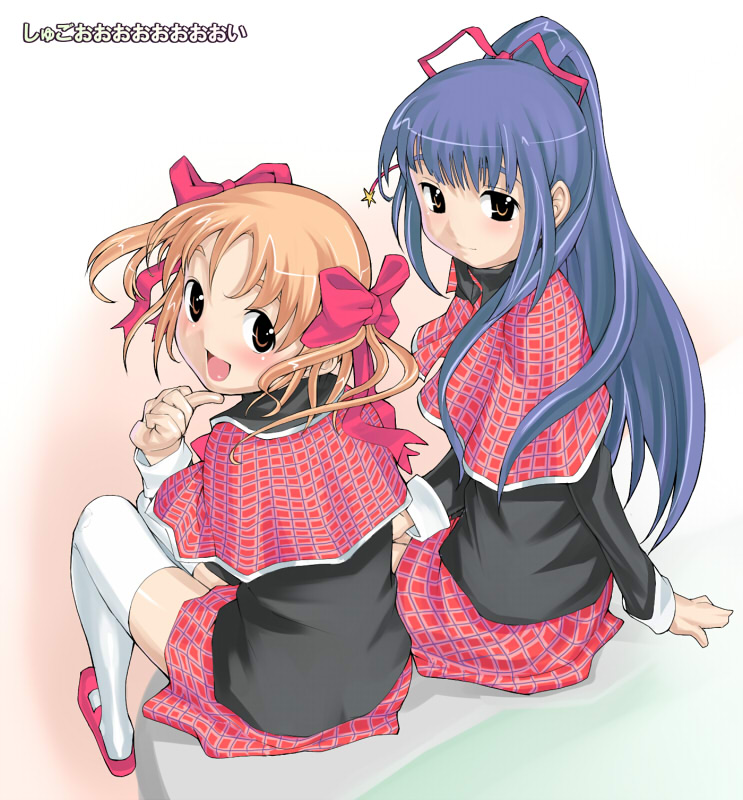 2girls blush fujisaki_nadeshiko imaichi long_hair looking_back multiple_girls ribbon school_uniform serafuku shugo_chara! sitting thigh-highs trap yuiki_yaya