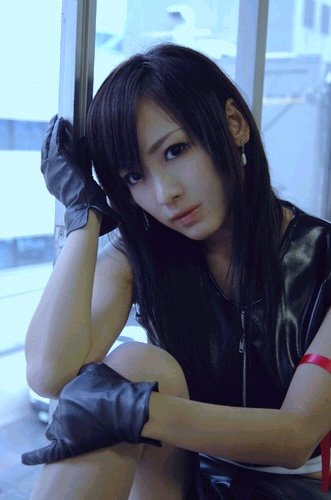 asian cosplay final_fantasy final_fantasy_vii final_fantasy_vii_advent_children lowres photo solo tifa_lockhart