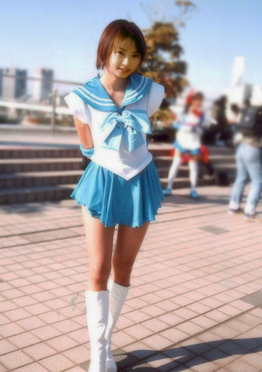 1girl bishoujo_senshi_sailor_moon blue_skirt boots cosplay magical_girl mizuno_ami pantyhose photo sailor_mercury sailor_mercury_(cosplay) skirt solo