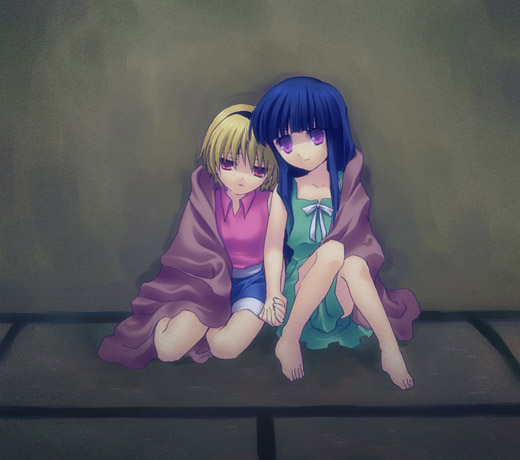 2girls against_wall bare_legs barefoot blonde_hair blue_hair blush dress feet full_body furude_rika fuyuichi green_dress green_skirt half-closed_eyes higurashi_no_naku_koro_ni houjou_satoko looking_at_viewer multiple_girls pink_eyes simple_background sitting skirt violet_eyes yokozuwari