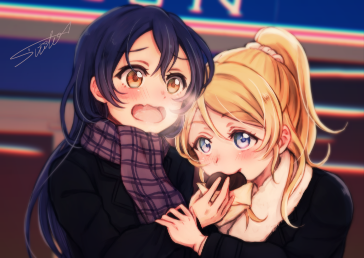 2girls ayase_eli baozi black_coat blonde_hair blue_eyes blue_hair blurry_background blush breath brown_eyes coat food food_theft lilylion26 long_hair long_sleeves love_live! love_live!_school_idol_project multiple_girls open_mouth ponytail scarf scrunchie signature sonoda_umi upper_body wavy_mouth winter_clothes