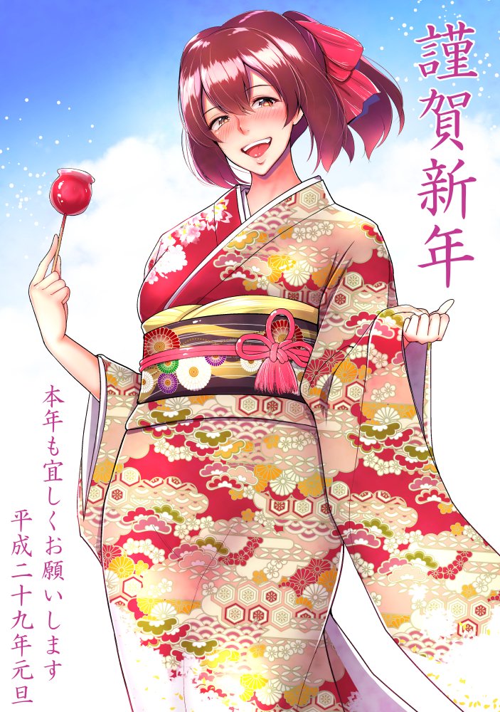 1girl alternate_costume bifidus blush bow brown_eyes brown_hair candy_apple commentary_request floral_print food furisode hair_bow hand_up holding holding_food ise_(kantai_collection) japanese_clothes kantai_collection kimono long_sleeves looking_at_viewer new_year obi open_mouth ponytail red_kimono sash sky smile solo translated wide_sleeves