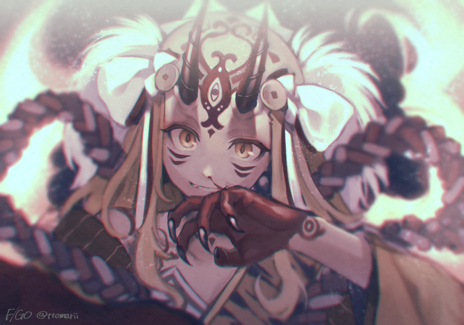 1girl blonde_hair blood blurry claws closed_mouth coin copyright_name depth_of_field facepaint facial_mark fang fang_out fate/grand_order fate_(series) forehead_mark grin hair_ornament horns ibaraki_douji_(fate/grand_order) injury japanese_clothes kimono light_particles long_hair looking_at_viewer nosebleed off_shoulder oni oni_horns palms rope slit_pupils smile solo twitter_username upper_body veryberry00 wide_sleeves wiping_nose yellow_eyes