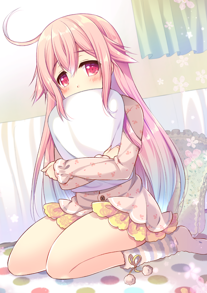 ahoge alternate_costume bed bedroom blue_hair blurry blush carpet curtains depth_of_field dress full_body gradient_hair hair_flaps hana_(apple_water) harusame_(kantai_collection) heart heart_print highres indoors kantai_collection long_sleeves multicolored_hair pillow pillow_hug pink_hair red_eyes short_dress sitting sleepwear solo