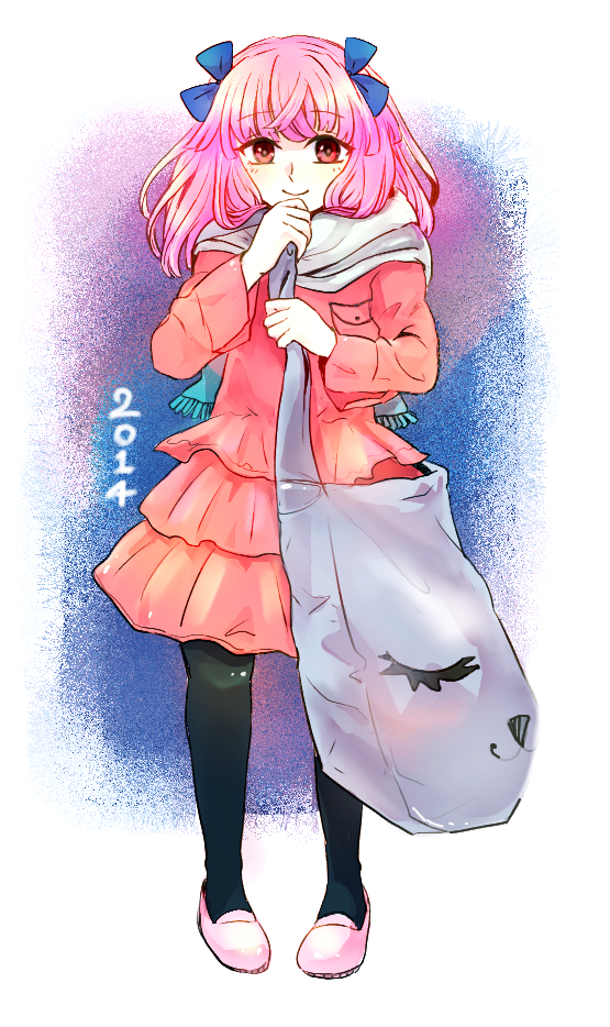 1girl 2014 bag black_legwear elfen_lied full_body hadazawari_no_yoi_futon hair_ribbon long_hair looking_at_viewer mariko_(elfen_lied) pantyhose pink_hair red_eyes ribbon scarf smile solo