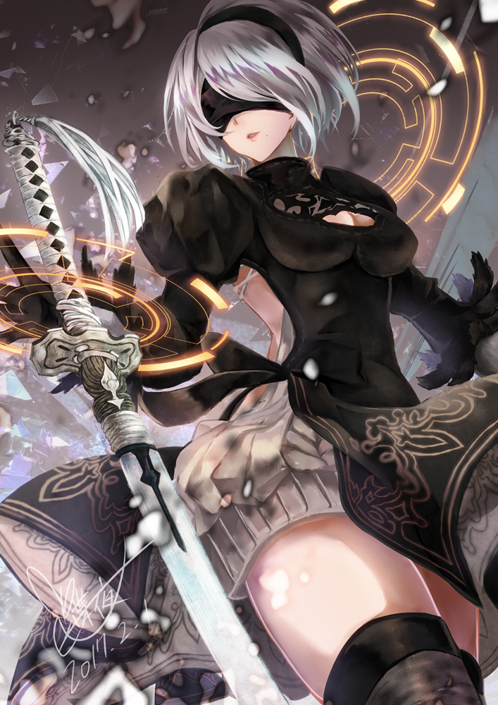 1girl back back_opening backless_outfit bare_shoulders black_dress black_gloves black_hairband black_legwear blindfold breasts cleavage cleavage_cutout covered_eyes cowboy_shot dress gloves grey_dress hairband halterneck hand_up holding holding_sword holding_weapon juliet_sleeves katana legs_together long_sleeves medium_breasts mole mole_under_mouth naked_sweater nier_(series) nier_automata no_bra open-back_dress parted_lips pink_lips puffy_sleeves ribbed_sweater short_dress short_hair side_slit signature silver_hair solo sweater sweater_dress sword tassel thigh-highs torn_clothes torn_thighhighs turtleneck turtleneck_sweater tyouya vambraces virgin_killer_sweater weapon yorha_no._2_type_b