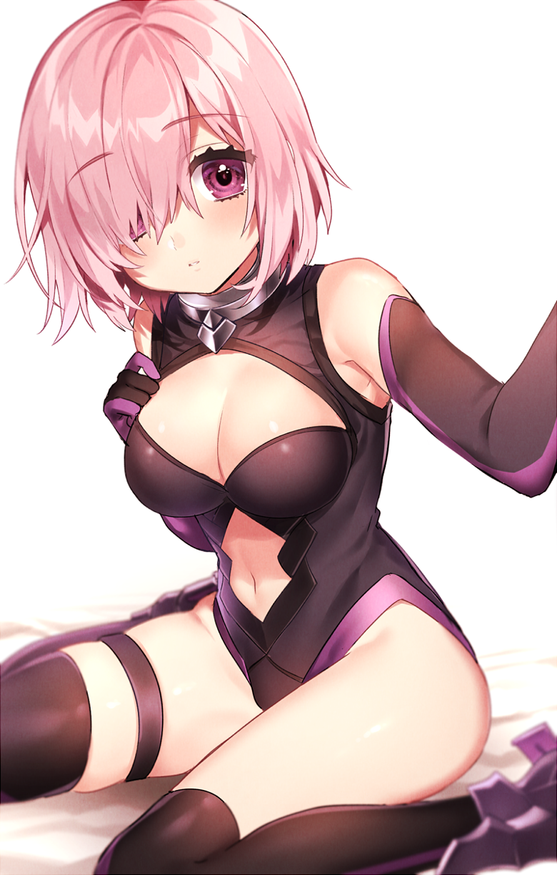 1girl bare_shoulders black_gloves black_legwear breasts cleavage cleavage_cutout commentary_request elbow_gloves eyebrows_visible_through_hair fate/grand_order fate_(series) gloves hair_over_one_eye highres ichinose_yukino leotard looking_at_viewer navel pink_hair shielder_(fate/grand_order) short_hair sitting solo violet_eyes wariza