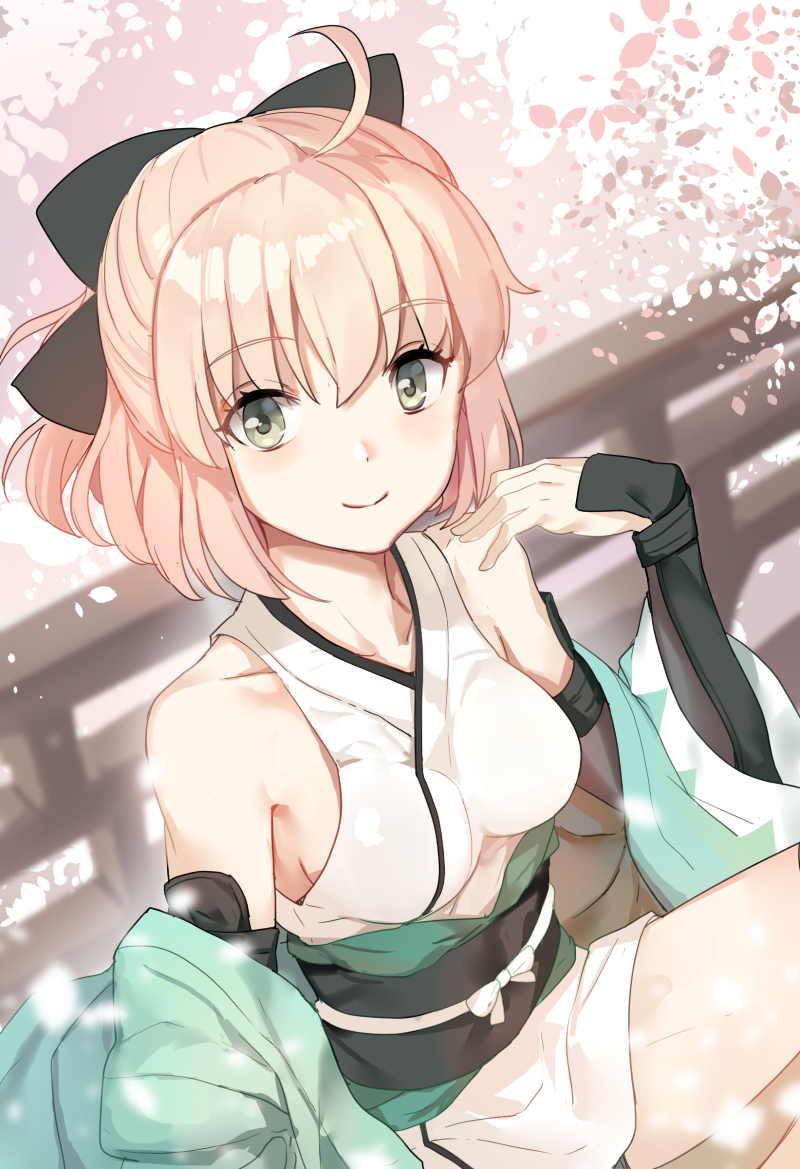 1girl ahoge arm_guards bangs black_bow blonde_hair blurry blush bow breasts cherry_blossoms closed_mouth depth_of_field dutch_angle eyebrows_visible_through_hair fate_(series) grey_eyes hair_between_eyes hair_bow half_updo japanese_clothes koha-ace looking_at_viewer medium_breasts outdoors sakura_saber short_hair shovelwall sitting smile solo