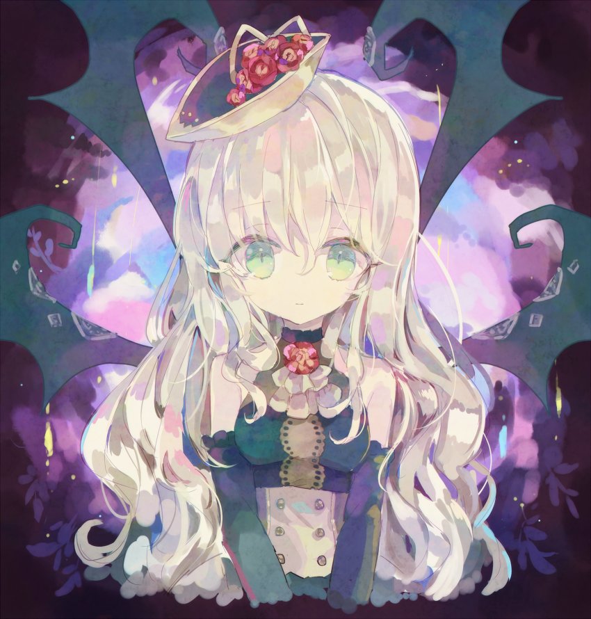 1girl arms_at_sides bangs blonde_hair breasts closed_mouth detached_sleeves dress eyebrows_visible_through_hair green_dress green_eyes hair_between_eyes halterneck hat light_smile long_hair looking_at_viewer merc_storia mini_hat phoenix0 small_breasts solo upper_body wavy_hair