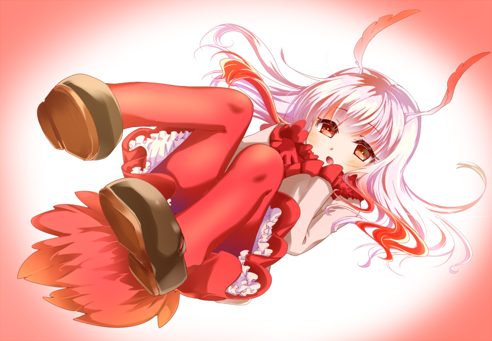 1girl bangs bird_tail crested_ibis_(kemono_friends) eyebrows_visible_through_hair gloves head_wings iwaserie kemono_friends long_sleeves looking_at_viewer medium_hair multicolored_hair open_mouth pantyhose pleated_skirt red_eyes red_gloves red_legwear red_skirt shirt shoes silver_hair simple_background skirt solo two-tone_hair white_shirt