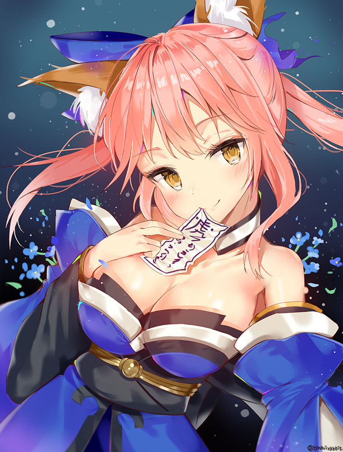 1girl animal_ears bad_id bad_pixiv_id bare_shoulders blush bow breasts cleavage collarbone detached_sleeves fate/extra fate_(series) fox_ears hair_bow hair_ribbon japanese_clothes looking_at_viewer melang_b pink_hair ribbon smile solo tamamo_(fate)_(all) tamamo_no_mae_(fate) upper_body yellow_eyes