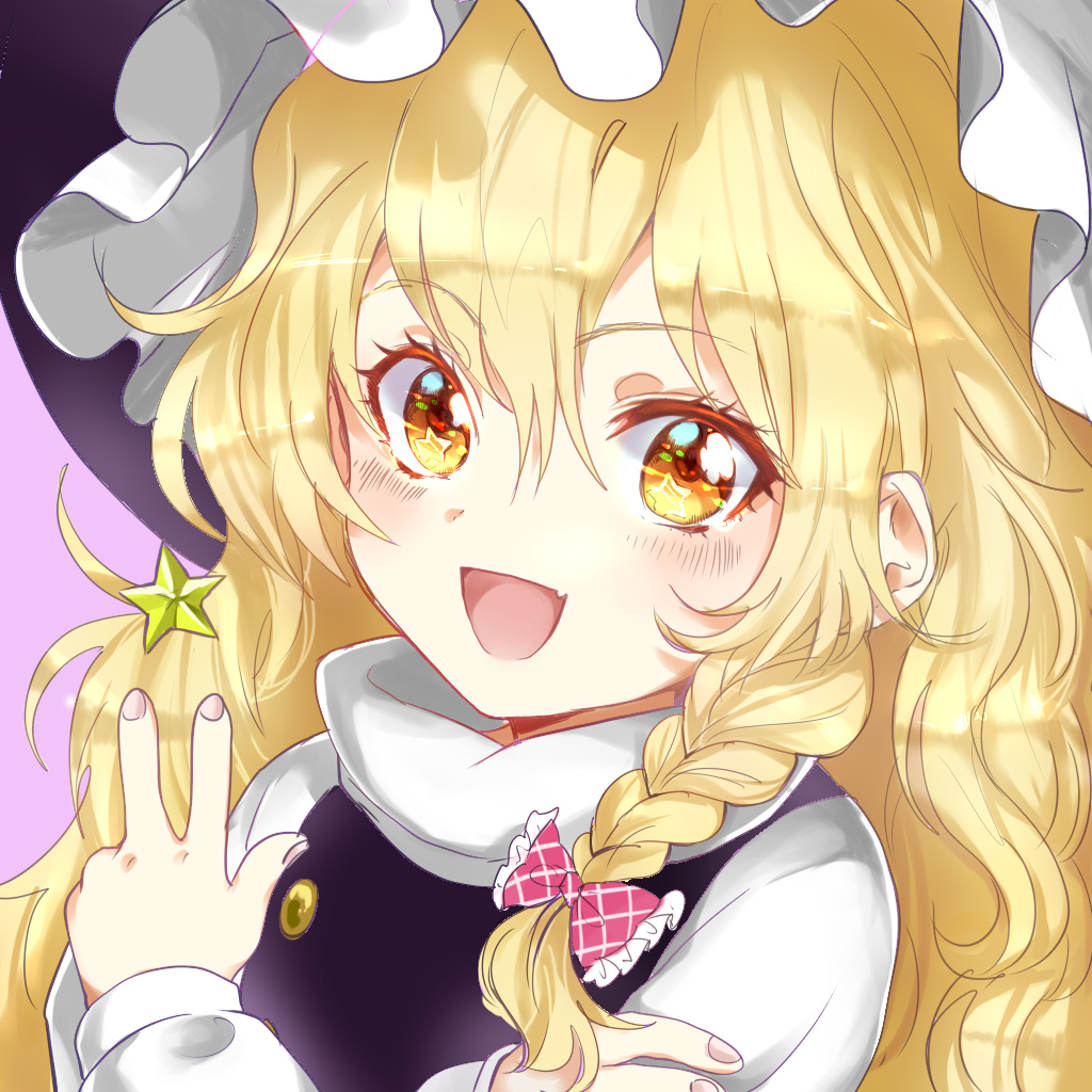 +_+ 1girl :d blonde_hair blush bow braid crossed_arms fang fingernails hair_between_eyes hair_bow hat kirisame_marisa long_hair long_sleeves looking_at_viewer open_mouth rosette_(roze-ko) side_braid single_braid smile solo star touhou turtleneck v wavy_hair witch_hat yellow_eyes