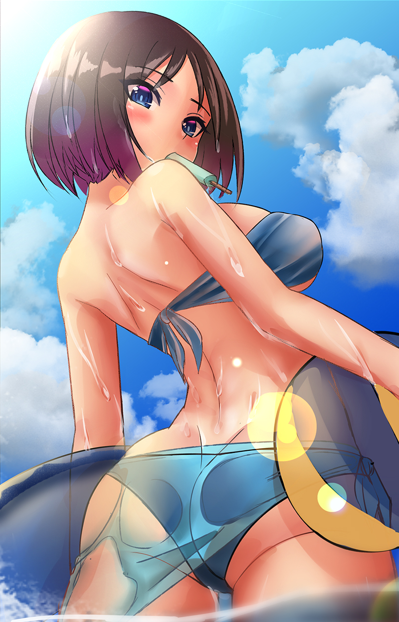 1girl ass ball bangs bare_shoulders beachball bikini black_hair blue_eyes blue_sky blush breasts clouds cloudy_sky cowboy_shot day elma_(maidragon) eyebrows_visible_through_hair food food_in_mouth from_behind gradient_hair highres innertube kobayashi-san_chi_no_maidragon large_breasts lens_flare looking_at_viewer looking_back mouth_hold multicolored_hair outdoors popsicle purple_hair short_hair side-tie_bikini sideboob sin_(kami148) sky solo swimsuit thighs wet