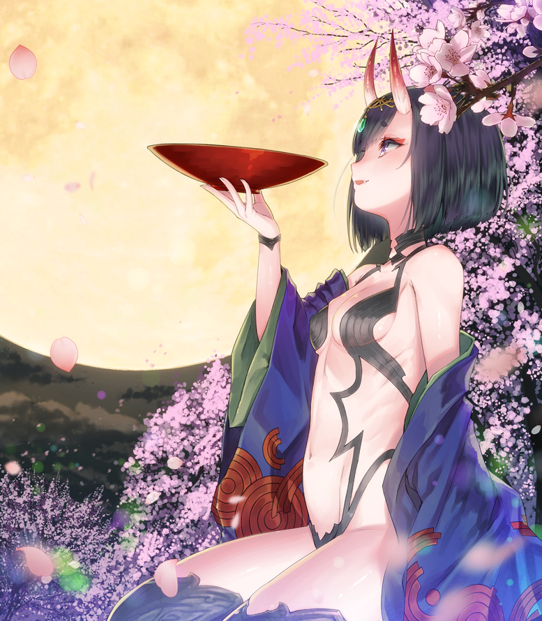 1girl black_hair black_legwear breasts cherry_blossoms clouds cloudy_sky cup fang fate/grand_order fate_(series) full_moon holding japanese_clothes kimono looking_up moon navel night night_sky oni_horns outdoors petals sakazuki short_hair shuten_douji_(fate/grand_order) sitting sky small_breasts smile solo thigh-highs violet_eyes wide_sleeves yasuyuki