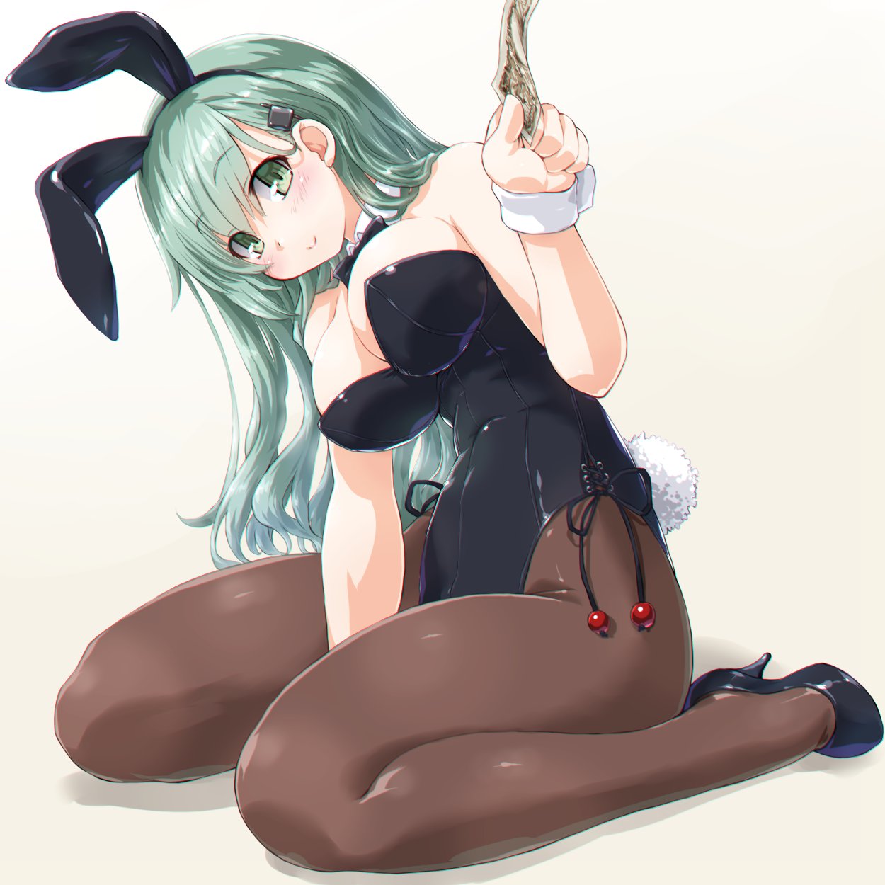 1girl :&gt; animal_ears bare_shoulders bow bowtie breasts brown_legwear cleavage closed_mouth dd_(ijigendd) detached_collar eyebrows_visible_through_hair fake_animal_ears full_body green_eyes green_hair hair_ornament hairband hairclip head_tilt high_heels highres kantai_collection large_breasts leotard long_hair looking_at_viewer pantyhose pantyhose_pull rabbit_ears simple_background sitting smile solo suzuya_(kantai_collection) wariza wrist_cuffs