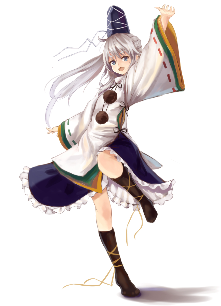 1girl arm_up bangs black_legwear black_ribbon blue_skirt eyebrows_visible_through_hair fang full_body grey_eyes hat highres japanese_clothes kariginu long_hair long_sleeves looking_at_viewer mononobe_no_futo open_mouth pom_pom_(clothes) ponytail ribbon silver_hair simple_background skirt smile solo standing standing_on_one_leg tate_eboshi thick_eyebrows touhou white_background wide_sleeves yukitourou