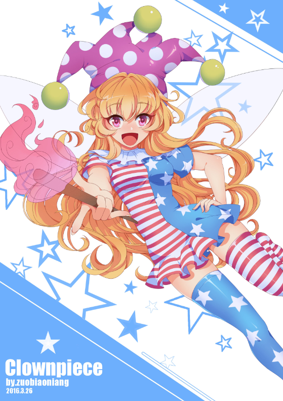 1girl american_flag_dress american_flag_legwear artist_name blonde_hair blue_background breasts character_name clownpiece contrapposto dated dress fairy_wings fire foreshortening hand_on_hip hat jester_cap long_hair looking_at_viewer medium_breasts multicolored multicolored_background neck_ruff open_mouth pinky_out purple_fire purple_hat short_sleeves smile solo star thigh-highs torch touhou violet_eyes white_background wings wuxu_you_de_zuobiao zettai_ryouiki