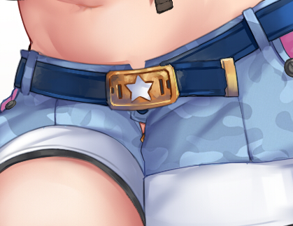 1girl belt blue_shorts camouflage close-up lowres mahan_(zhan_jian_shao_nyu) navel short_shorts shorts solo thighs windforcelan zhan_jian_shao_nyu