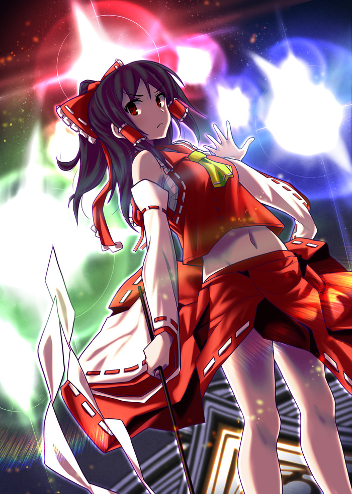 1girl ascot bare_legs black_hair bow commentary_request detached_sleeves gohei hair_bow hair_tubes hakurei_reimu kikunosukemaru long_hair midriff miniskirt navel ponytail red_bow red_eyes red_skirt ribbon-trimmed_sleeves ribbon_trim sarashi serious shide skirt skirt_set solo standing touhou vest