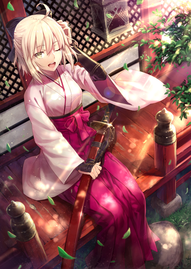 1girl ;d ahoge armor bangs blonde_hair fate/grand_order fate_(series) gabiran hakama japanese_armor japanese_clothes katana kimono kote leaf long_sleeves looking_at_viewer one_eye_closed open_mouth pink_kimono sakura_saber sheath sheathed short_hair sitting smile solo sunlight sword weapon wide_sleeves yellow_eyes