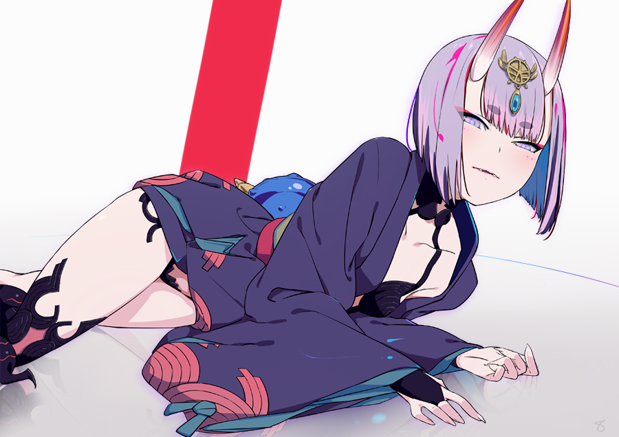 1girl arm_support bangs blush breasts collarbone eyebrows_visible_through_hair fangs fate/grand_order fate_(series) headpiece horns japanese_clothes kimono looking_at_viewer lying on_side oni_horns open_clothes open_kimono parted_lips purple_hair purple_kimono short_hair shuten_douji_(fate/grand_order) small_breasts sohin solo thick_eyebrows thighs violet_eyes wide_sleeves