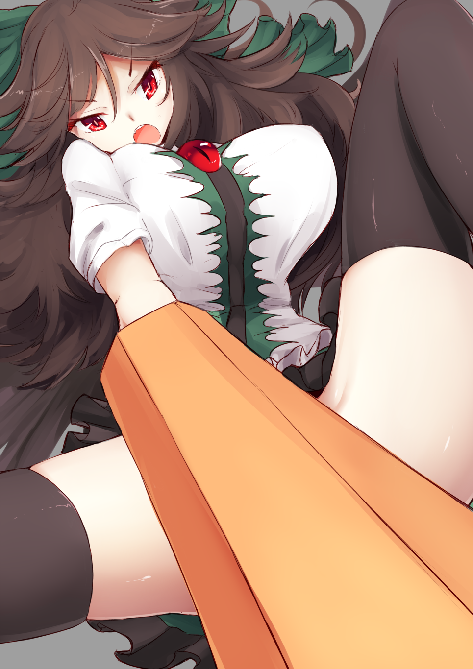 1girl arm_cannon black_wings blouse bow breasts brown_hair covering covering_crotch cowboy_shot d:&lt; eyebrows_visible_through_hair foreshortening frilled_bow frilled_skirt frills hair_between_eyes hair_bow highres huge_breasts knee_up long_hair looking_at_viewer open_mouth red_eyes redhead reiuji_utsuho short_sleeves skindentation skirt slit_pupils solo spread_legs thigh-highs third_eye touhou tsurime uchisukui weapon wings