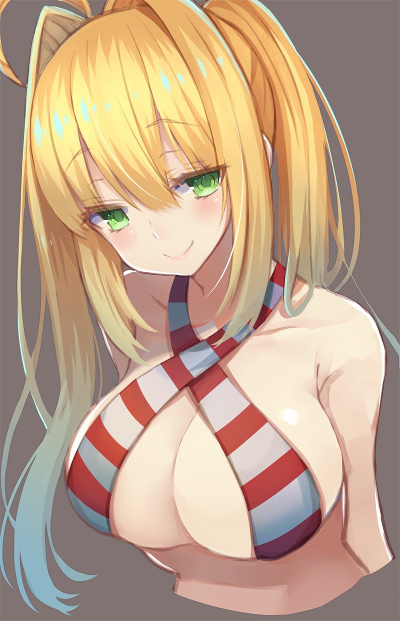 1girl ahoge arms_at_sides arms_behind_back bangs blush breasts brown_background c: cleavage closed_mouth collarbone cropped_torso eyebrows_visible_through_hair fate/grand_order fate_(series) green_eyes hair_between_eyes hair_intakes half-closed_eyes highres large_breasts long_hair looking_at_viewer nero_claudius_(swimsuit_caster)_(fate) sidelocks simple_background smile solo tsurime twintails upper_body yuzu-aki