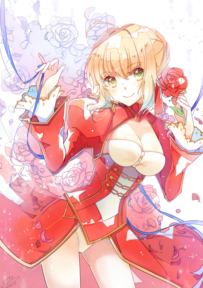 1girl 2018 ahoge bangs blonde_hair blue_ribbon breasts cleavage contrapposto corset cowboy_shot dated emo_(ricemo) eyebrows_visible_through_hair fate/extra fate_(series) flower gradient_hair green_eyes hair_between_eyes holding holding_flower holding_ribbon long_sleeves looking_at_viewer medium_breasts multicolored_hair nero_claudius_(fate) nero_claudius_(fate)_(all) panties pixiv_fate/grand_order_contest_2 red_flower red_rose ribbon rose showgirl_skirt shrug_(clothing) signature silver_hair smile solo standing two-tone_hair underwear white_background white_flower white_panties white_rose