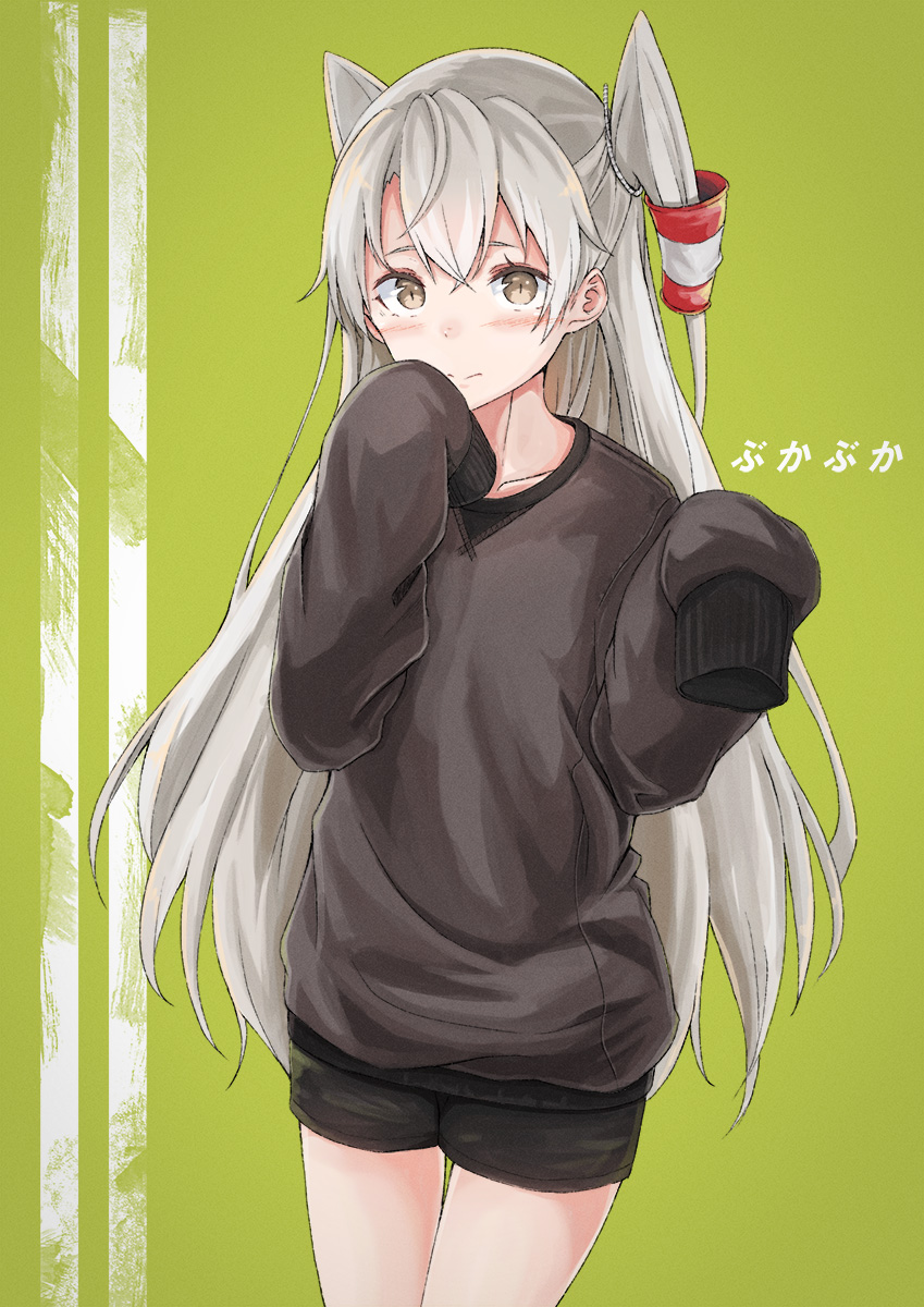 1girl alternate_costume amatsukaze_(kantai_collection) black_shirt black_shorts blush brown_eyes collarbone hair_between_eyes hair_tubes highres kantai_collection long_hair remil shirt shorts silver_hair sleeves_past_wrists solo two_side_up windsock