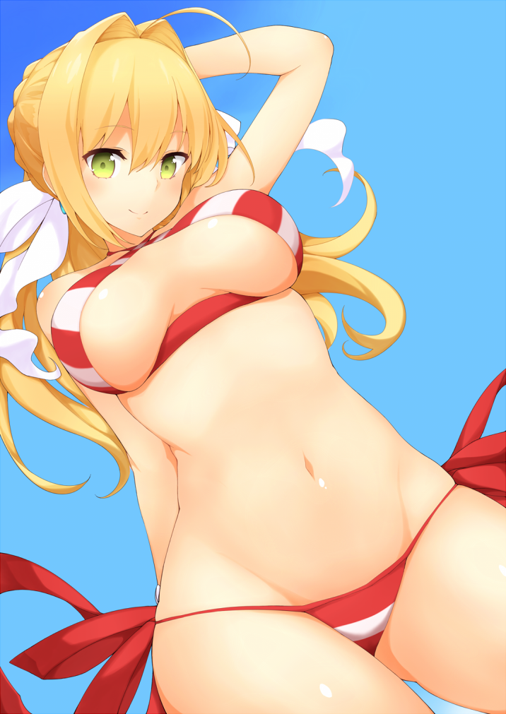 1girl adjusting_hair ahoge arm_up bikini bow breasts fate/grand_order fate_(series) from_below gluteal_fold green_eyes groin hair_bow hair_intakes jampen looking_down navel nero_claudius_(swimsuit_caster)_(fate) side-tie_bikini smile solo swimsuit under_boob white_bow wind