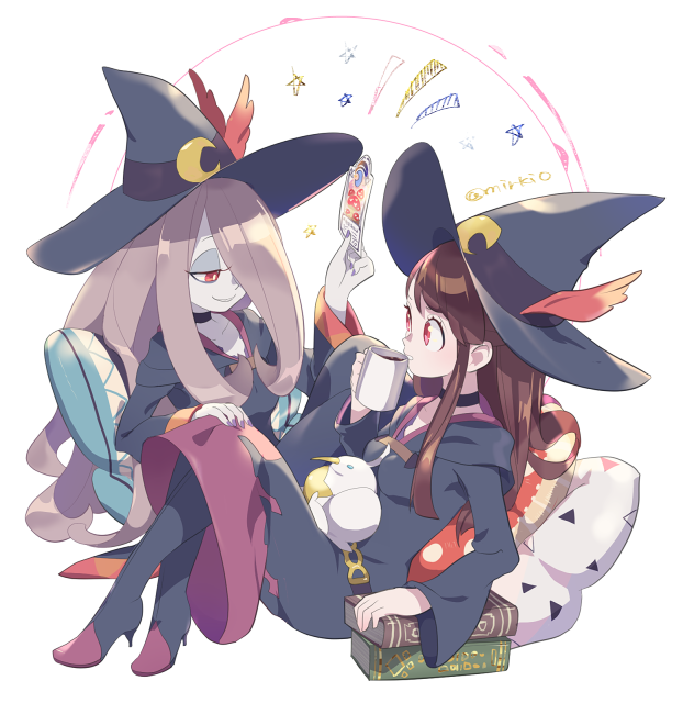 2girls black_choker black_dress black_hat book brown_hair card choker coffee dress drink drinking eye_contact feathers female friends full_body grey_hair grin hair_over_one_eye half-closed_eyes hat highres kagari_atsuko knees_up komoreg little_witch_academia long_hair looking_at_another multiple_girls open_mouth pale_skin pillow pink_hair red_eyes short_hair simple_background sitting smile sucy_manbavaran witch witch_hat yuri
