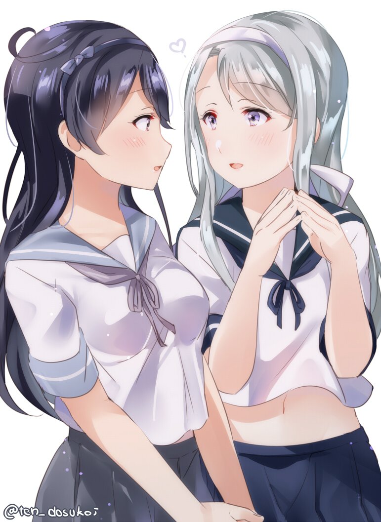 2girls ahoge asymmetrical_bangs bangs black_hair blue_bow blue_hairband blue_sailor_collar blue_skirt bow cosplay costume_switch cowboy_shot grey_sailor_collar grey_skirt hairband juurouta kantai_collection long_hair multiple_girls navel pleated_skirt sagiri_(kantai_collection) school_uniform serafuku short_sleeves silver_hair skirt swept_bangs twitter_username ushio_(kantai_collection) violet_eyes white_hairband