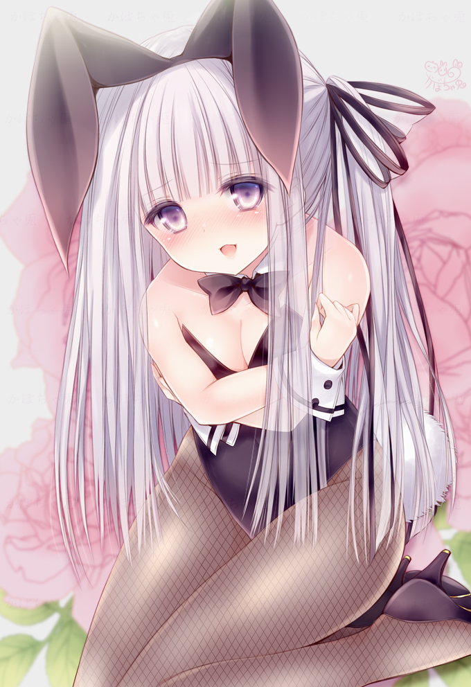 1girl animal_ears black_bow black_bowtie black_leotard bow bowtie breasts brown_legwear bunny_tail bunnysuit cleavage detached_collar fishnet_pantyhose fishnets floral_background gotou_jun hair_ribbon kabocha_usagi kneeling leotard long_hair looking_at_viewer pantyhose rabbit_ears ribbon side_ponytail silver_hair small_breasts solo strapless strapless_leotard tail tenshi_no_3p! violet_eyes wrist_cuffs