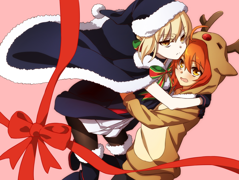 ahoge animal_costume antlers artoria_pendragon_(all) black_footwear blonde_hair blush boots bow bowtie cape commentary_request fate/grand_order fate_(series) fujimaru_ritsuka_(female) fur_trim hair_bow hat hood hoodie hug looking_at_another looking_at_viewer oiun orange_eyes orange_hair pantyhose pink_background red_bow red_nose red_ribbon reindeer_antlers reindeer_costume ribbon saber_alter santa_alter santa_hat yellow_eyes yuri