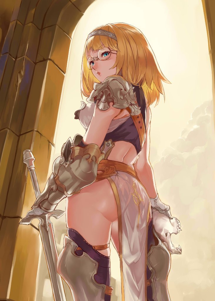 1girl armor armored_boots ass asymmetrical_clothes blonde_hair blue_eyes boots breasts ceda_(dace) closed_mouth cowboy_shot eyebrows_visible_through_hair from_behind gauntlets glasses hairband lips looking_at_viewer looking_back medium_breasts original pauldrons pelvic_curtain shiny shiny_hair shiny_skin short_hair skindentation skull solo standing sword thigh-highs thigh_strap weapon