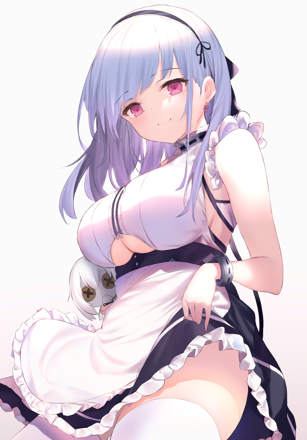 1girl anchor_choker apron azur_lane bangs bare_shoulders black_hairband blush breasts button_eyes center_frills choker closed_mouth dido_(azur_lane) frilled_choker frills hairband highres large_breasts long_hair looking_at_viewer maosame silver_hair simple_background smile solo stuffed_toy under_boob underboob_cutout violet_eyes waist_apron white_apron white_background