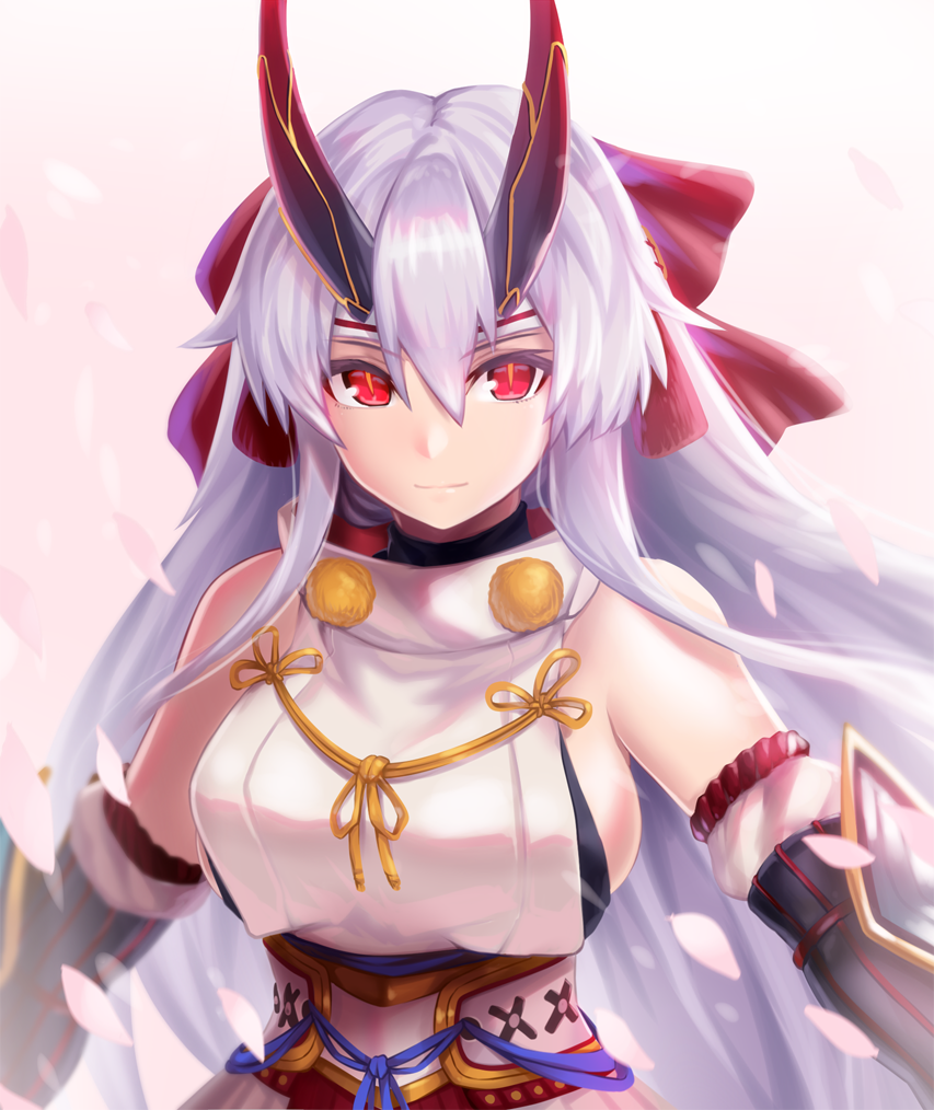 1girl armor bare_shoulders breasts closed_mouth fate/grand_order fate_(series) hair_between_eyes hair_ribbon headband japanese_armor japanese_clothes kurobuchi_numama long_hair looking_at_viewer medium_breasts oni_horns petals red_eyes ribbon sideboob silver_hair smile solo tomoe_gozen_(fate/grand_order) upper_body