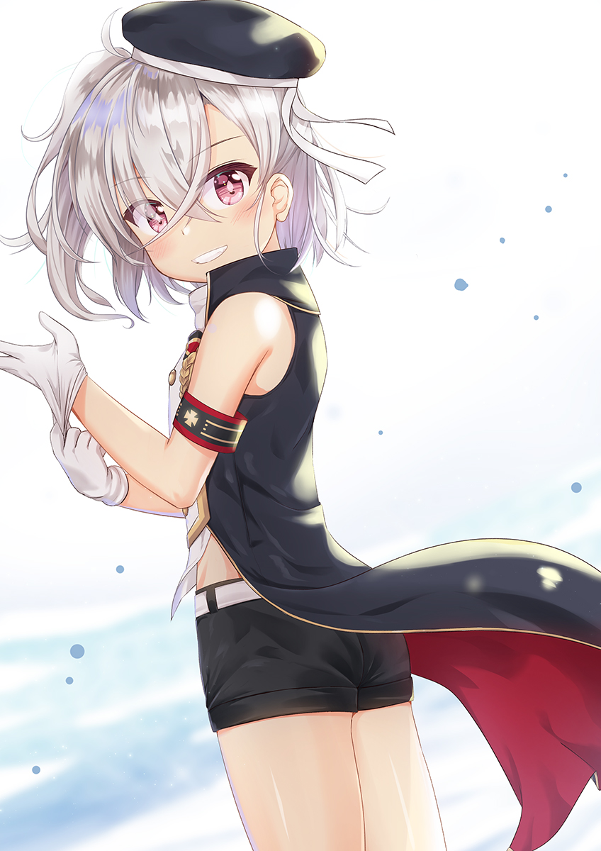 1girl adjusting_clothes adjusting_gloves armband azur_lane barefoot_sandals beret black_hat black_shorts commentary_request eyebrows_visible_through_hair eyes_visible_through_hair from_side gloves grin hair_between_eyes hat highres long_hair looking_at_viewer niiya red_eyes shorts side_ponytail silver_hair smile solo white_gloves z1_leberecht_maass_(azur_lane)