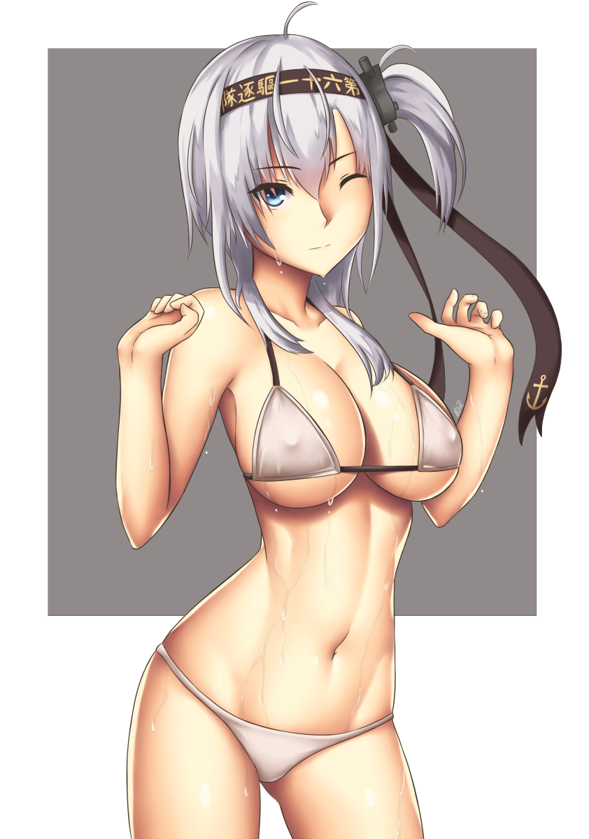 1girl ahoge anchor_print arciealbano bangs bikini blue_eyes breasts closed_mouth clothes_writing collarbone contrapposto cowboy_shot erect_nipples eyebrows_visible_through_hair hachimaki hair_between_eyes hands_up headband highres hips kantai_collection large_breasts looking_at_viewer navel one_eye_closed one_side_up revision side_ponytail sidelocks silver_hair smile solo suzutsuki_(kantai_collection) swimsuit thighs under_boob wet white_bikini
