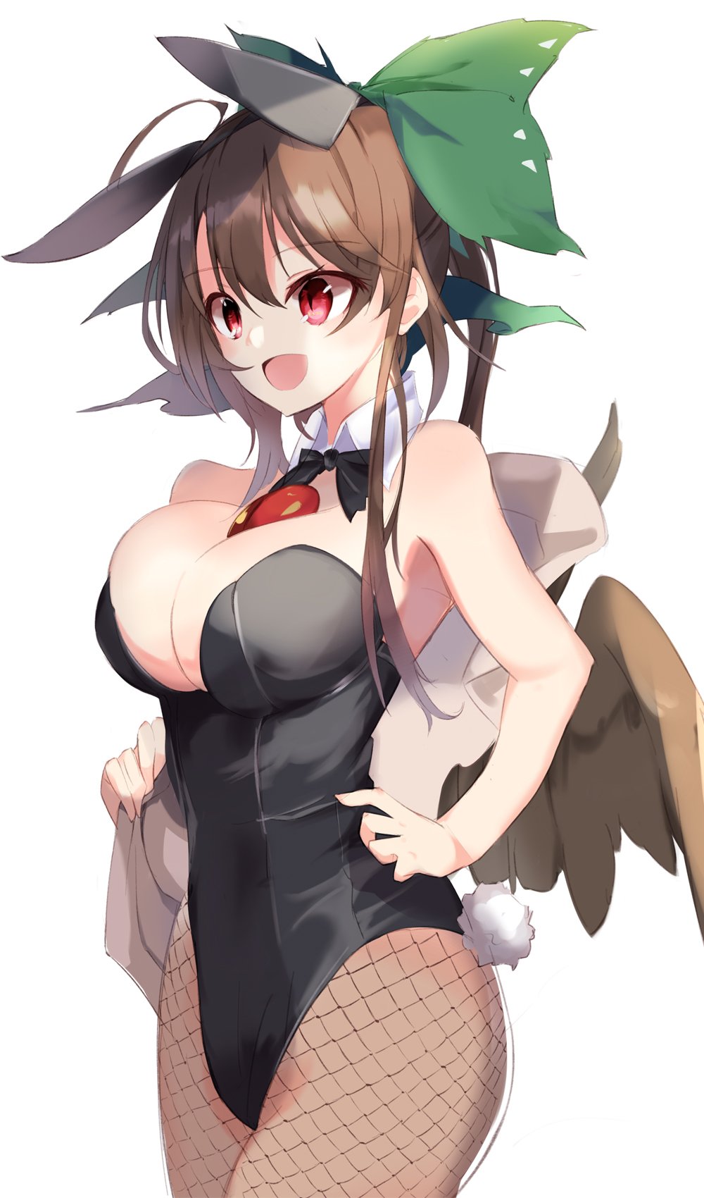 1girl animal_ears bare_arms bare_shoulders black_leotard black_neckwear bow bowtie breasts brown_hair bunny_tail bunnysuit cleavage cowboy_shot detached_collar fishnet_pantyhose fishnets green_bow hair_bow hand_on_hip highres large_breasts leotard long_hair open_mouth pantyhose ponytail rabbit_ears red_eyes reiuji_utsuho simple_background smile solo tail tetsurou_(fe+) third_eye touhou white_background wings