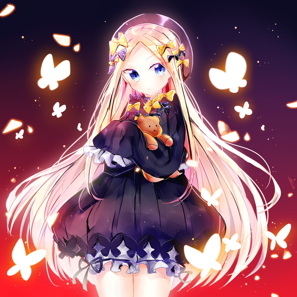 1girl abigail_williams_(fate/grand_order) black_dress blonde_hair blue_eyes bow butterfly doll_hug dress fate/grand_order fate_(series) hair_bow hat long_hair looking_at_viewer miyo_(user_zdsp7735) sleeves_past_wrists solo stuffed_animal stuffed_toy teddy_bear