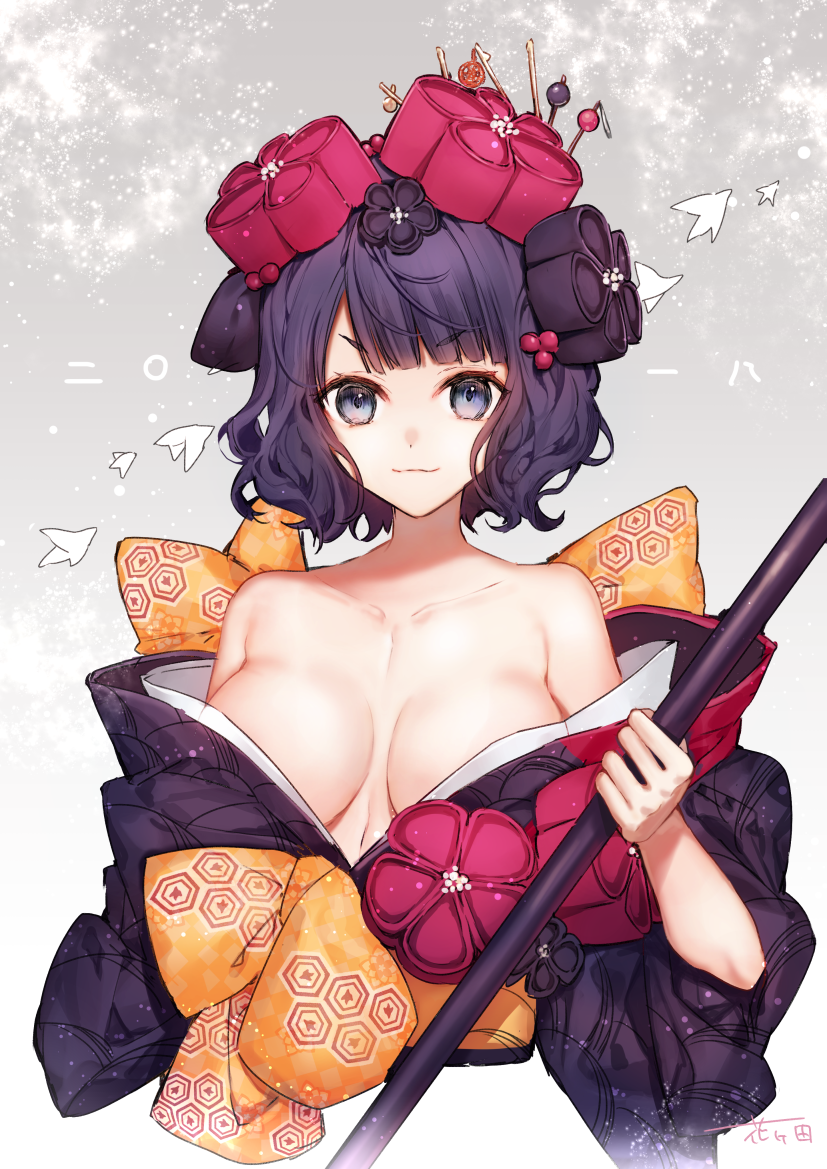 1girl :3 bangs bare_shoulders bird black_hair black_kimono blue_eyes blunt_bangs breasts cleavage closed_mouth collarbone fate/grand_order fate_(series) flower grey_background hair_flower hair_ornament hair_stick hairpin hanakeda_(hanada_shiwo) holding holding_staff japanese_clothes katsushika_hokusai_(fate/grand_order) kimono large_breasts long_sleeves looking_at_viewer obi off_shoulder open_clothes open_kimono sash short_hair signature smile smug solo staff upper_body v-shaped_eyebrows wavy_hair
